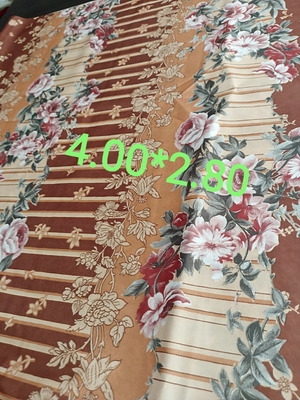 Ύφασμα Ισπανίας σατινέ καινούργιο 4.00x2.80