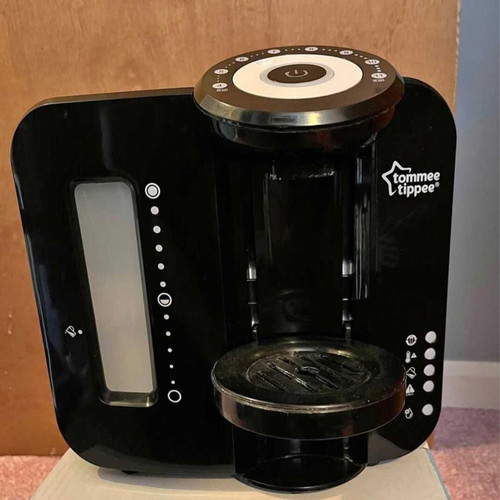 Tommee Tippee Baby Milk Preparation Machine like new