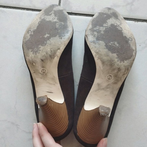 Brown suede pumps used, size 36, open toe