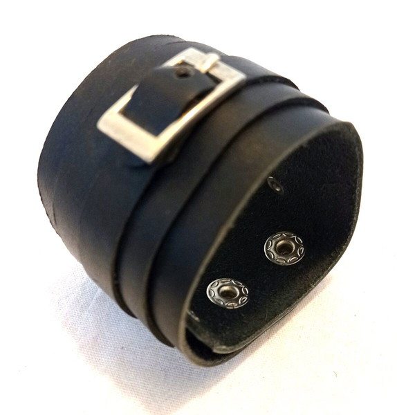 Leather CUFF / Кожена ГРИВНА