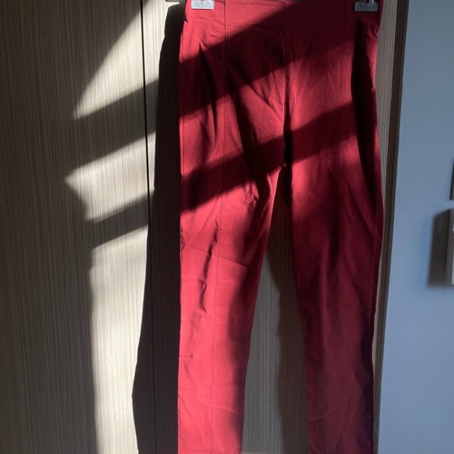 Stradivarius official fitted pants size M like new, brick red