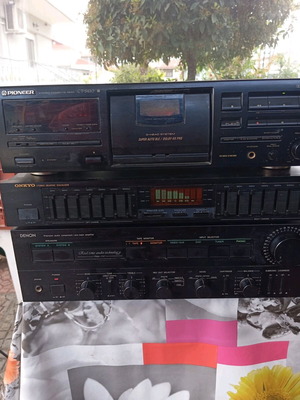 Stereo cassette deck used, amplifier, equalizer