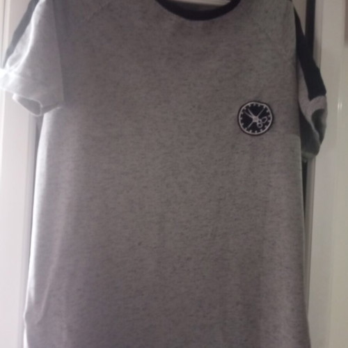 T-shirt with bleach spots, boys' medium-large