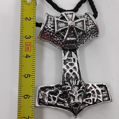 Mjolnir Thor's Hammer Pendant with Scandinavian Motifs and Lion, like new