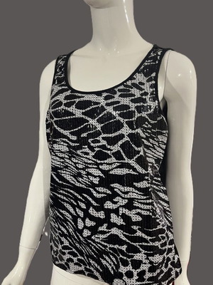 Sequin top blouse L like new, black and white