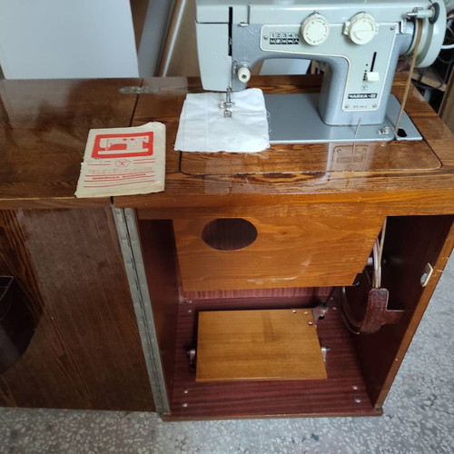 Chaika-3 BBF Russian sewing machine used