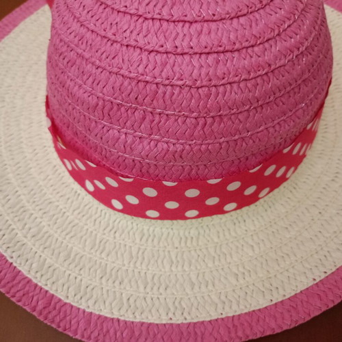 Children's summer straw hat with polka dot bow size 54 like new