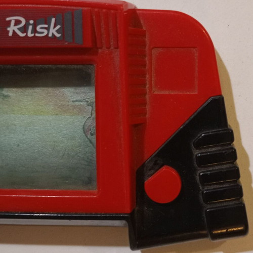 Vintage handheld game Sea Risk 3 dimensions model 727 used