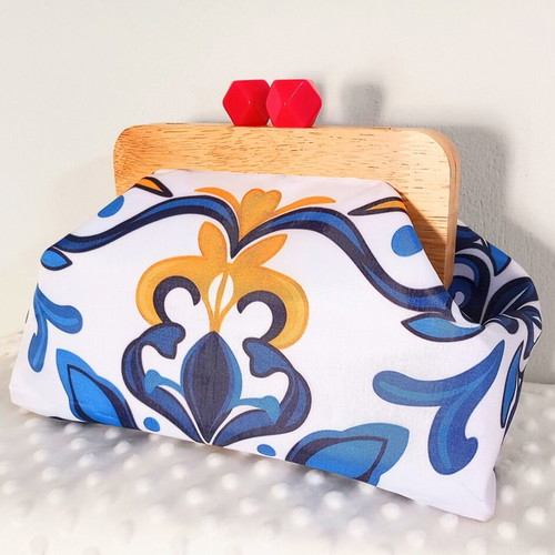 Handmade clutch bag with pink buttons, wooden handle and velvet lining, new