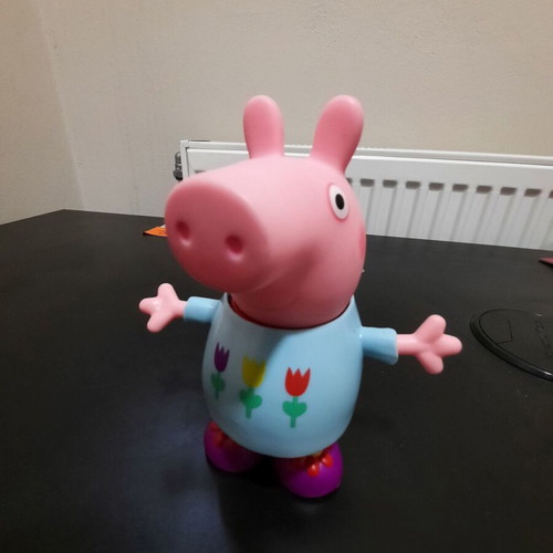 Peppa Pig figure like new