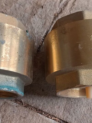 Check valves 3'' brass new, set of 2 spring type