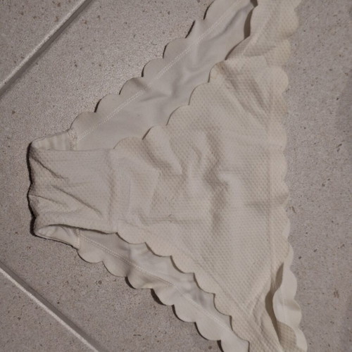 H&M Mix & Match Bikini Set Like New, Floral Bandeau Top & Scalloped Bottoms