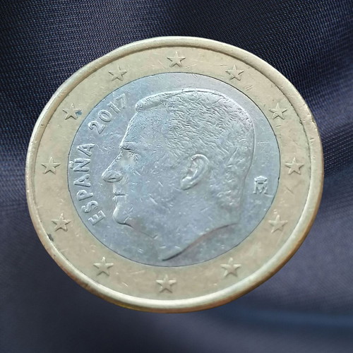 1 Euro Coin Spain 2017 used with King Felipe VI