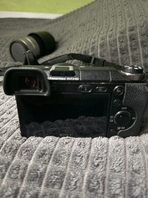 Sony φωτογραφική μηχανή με φακούς E PZ 16-50mm f/3.5-5.6 OSS και E 55-210mm f/4.5-6.3 OSS