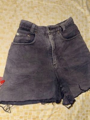 Vintage short size S gray like new