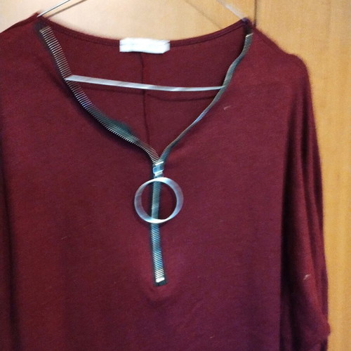 Women's blouse with batwing sleeve like new, size L