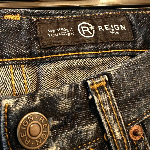Reign Italia slim fit jeans like new, blue with patches