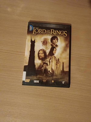 Lord of the Rings The Two Towers DVD used with subtitles