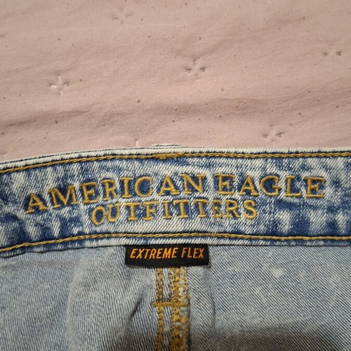 American Eagle denim bermuda shorts like new, size 33, blue