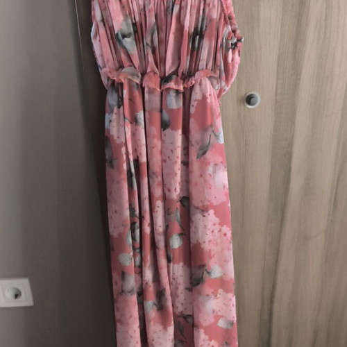 Floral asymmetric dress like new, pink multicolor, size M