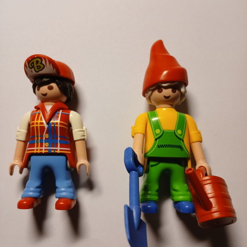 Playmobil 2 νάνοι μεταχειρισμένοι
