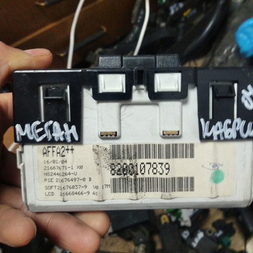Display for Renault Megane II cabriolet 2001-2008 used