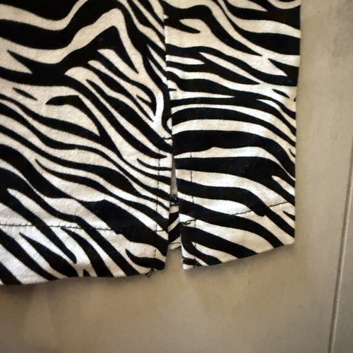 Zebra print skirt XS, black and white