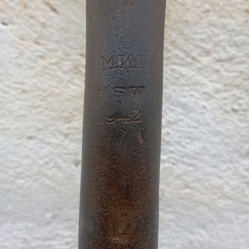 Antique shovel used, metal blade from 1942 without handle
