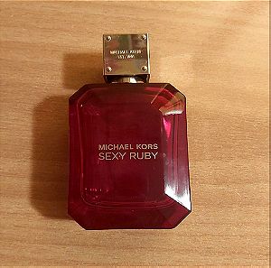 Sexy ruby Michael Kors perfume