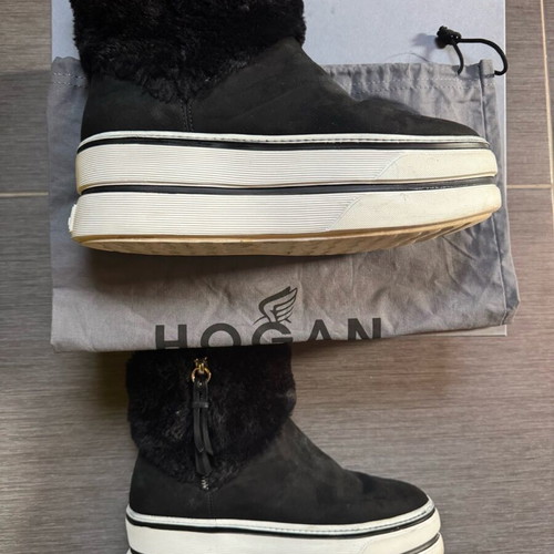 Hogan boots used, black size 39, suede with fur