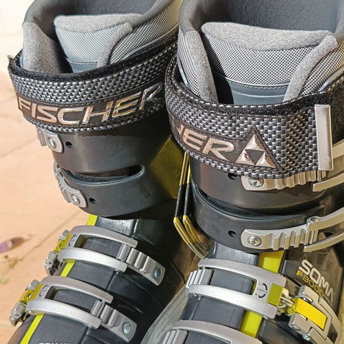Fischer F9000 SOMA TEC racing ski boots new size 39 1/3