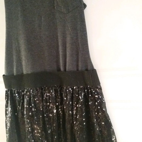 Dress M with elastic band and sequin skirt, new, black