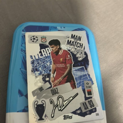 Luis Dias Signed Card in Excellent Condition
