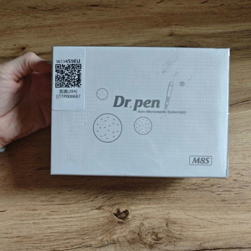 Dr. Pen M8S Auto Microneedle System new, professional skin care device