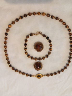 Tiger Eye Jewelry Set like new, necklace, bracelet and clip-on earrings