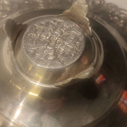 Silver-plated utensils used for serving or decoration
