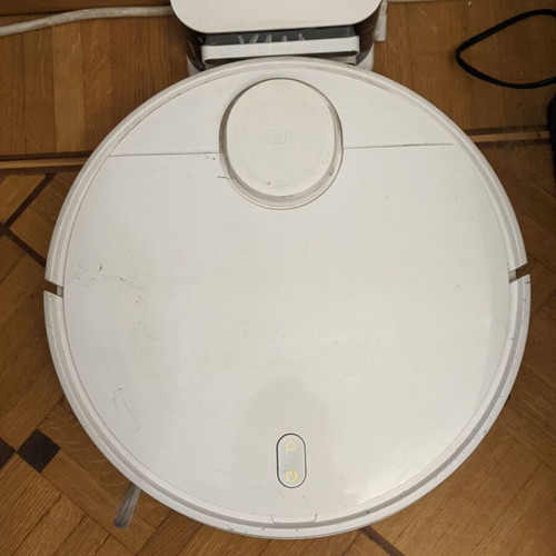 Xiaomi Mi Robot Vacuum Mop P used, white, 550 ml bin, 110 min autonomy
