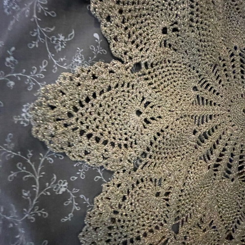 Gold embroidery 53x53 like new