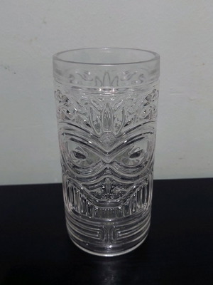 TIKI and TULIP glass set like new, cocktail glasses