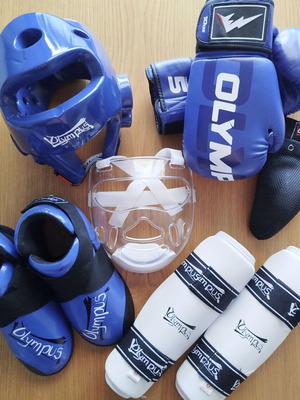 Olympus Sport προστατευτικά Taekwondo σετ σαν καινούργιο