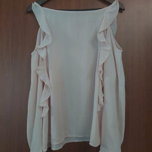 Axel pink blouse airy like new, off-shoulder