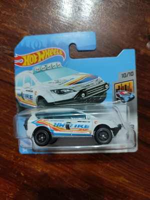 Hot Wheels Chrysler Pacifica Treasure Hunt 2021