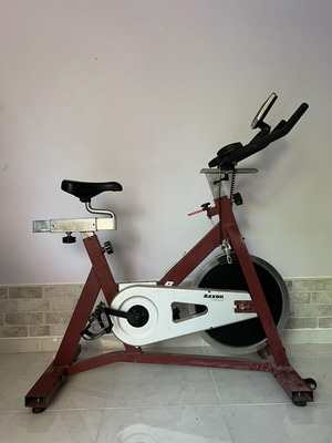 Axxon Fitness stationary bike like new