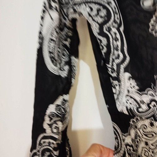 Asymmetric long dress XS black and white like new