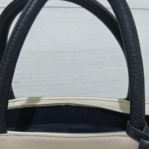 Dorothy Perkins handbag used, beige and black