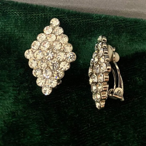 Clip earrings sparkling like new