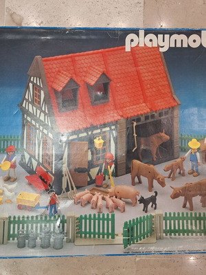Playmobil 3556 Farm complete set used