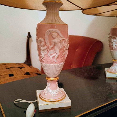 Pair of Italian Capodimonte Lamps like new with embossed decoration