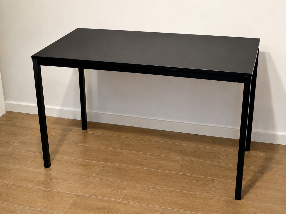 IKEA TÄRENDÖ table like new 110×67 cm - € 30,00 - Vendora.cy