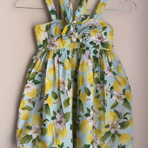 Mayoral dress with lemon print like new, size 110 cm